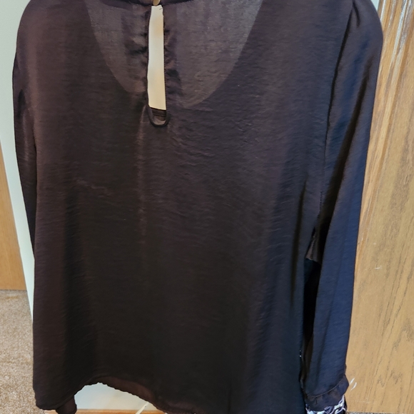 Top - Picture 4 of 5